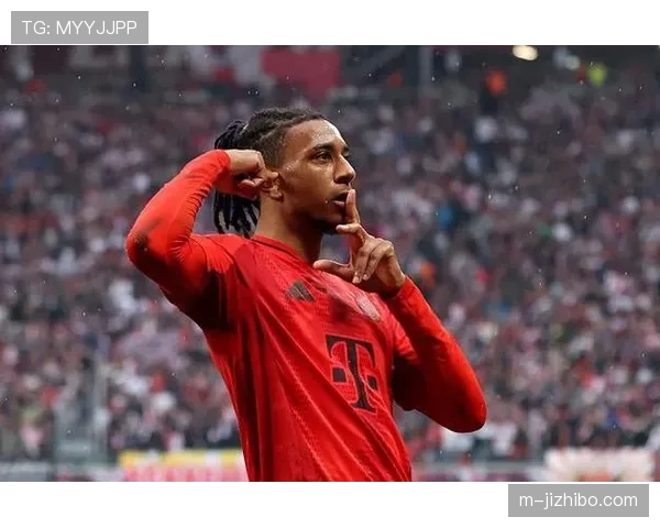 拜仁边中结合战术破密集防守，奥利塞内切成进攻变招